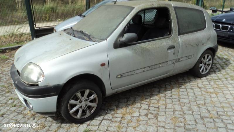 Renault Clio 1.9D Van 1999 - Para Peças - 2