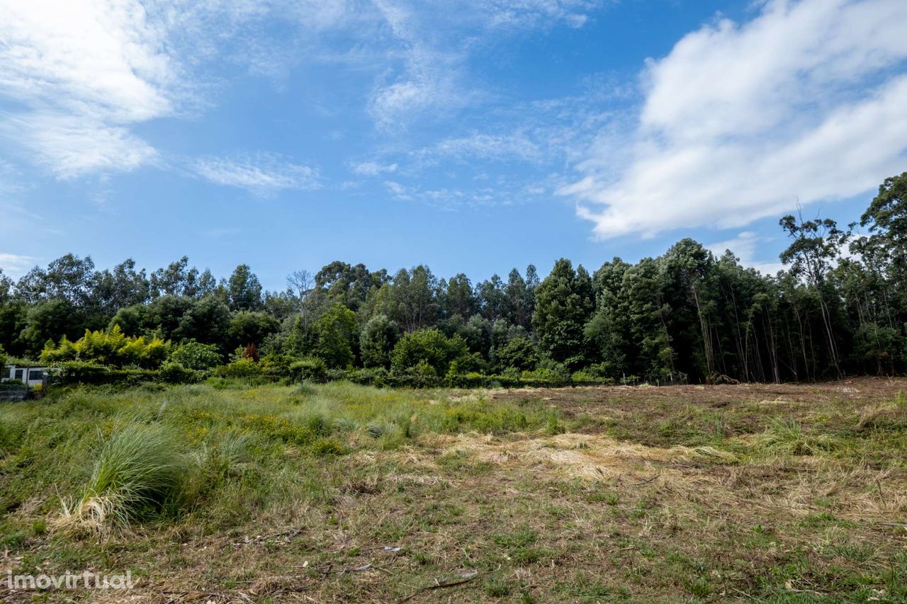 Terreno de 4 lotes para construção 28 moradias em Vila Nova de Gaia