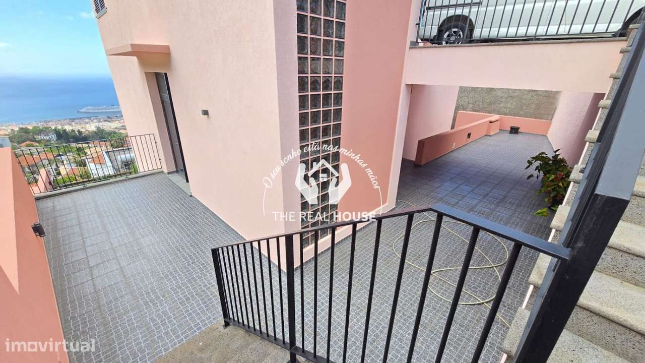 Moradia v3+1 funchal vista baia-13