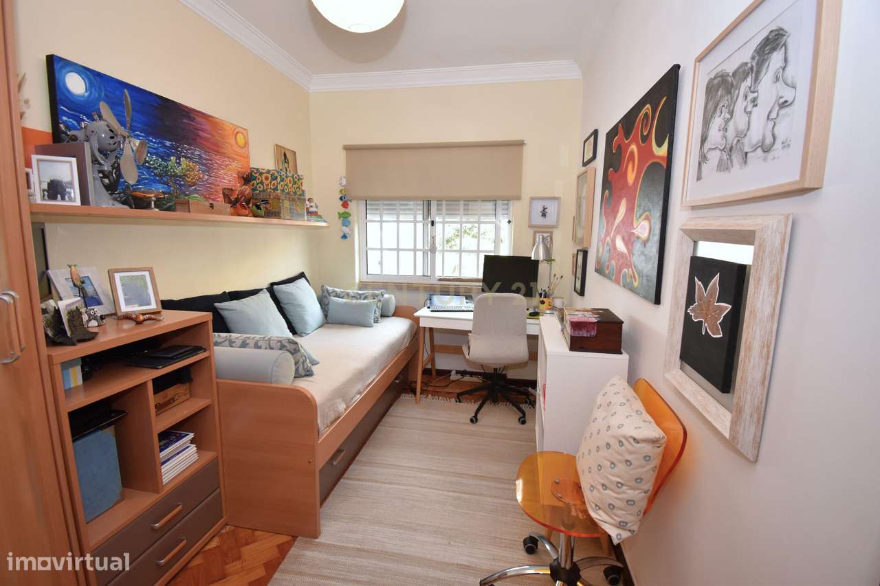 O Refúgio Perfeito entre o Mar e a Cidade. T3 Renovado na Costa da Cap-34