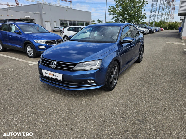 Volkswagen Jetta 2.0 TDI Comfortline - 1