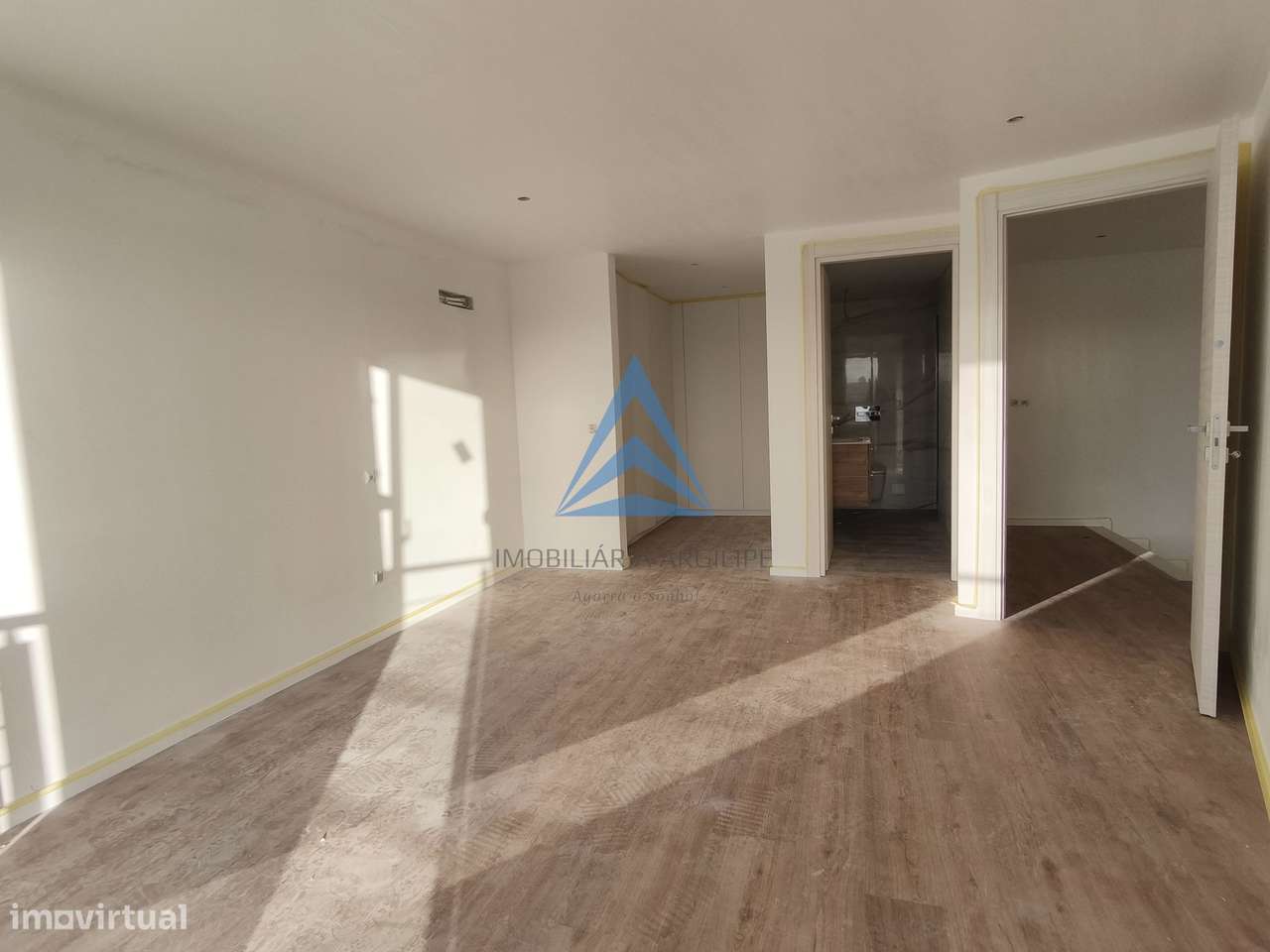 Apartamento T3 Duplex- Condomínio Fechado-18