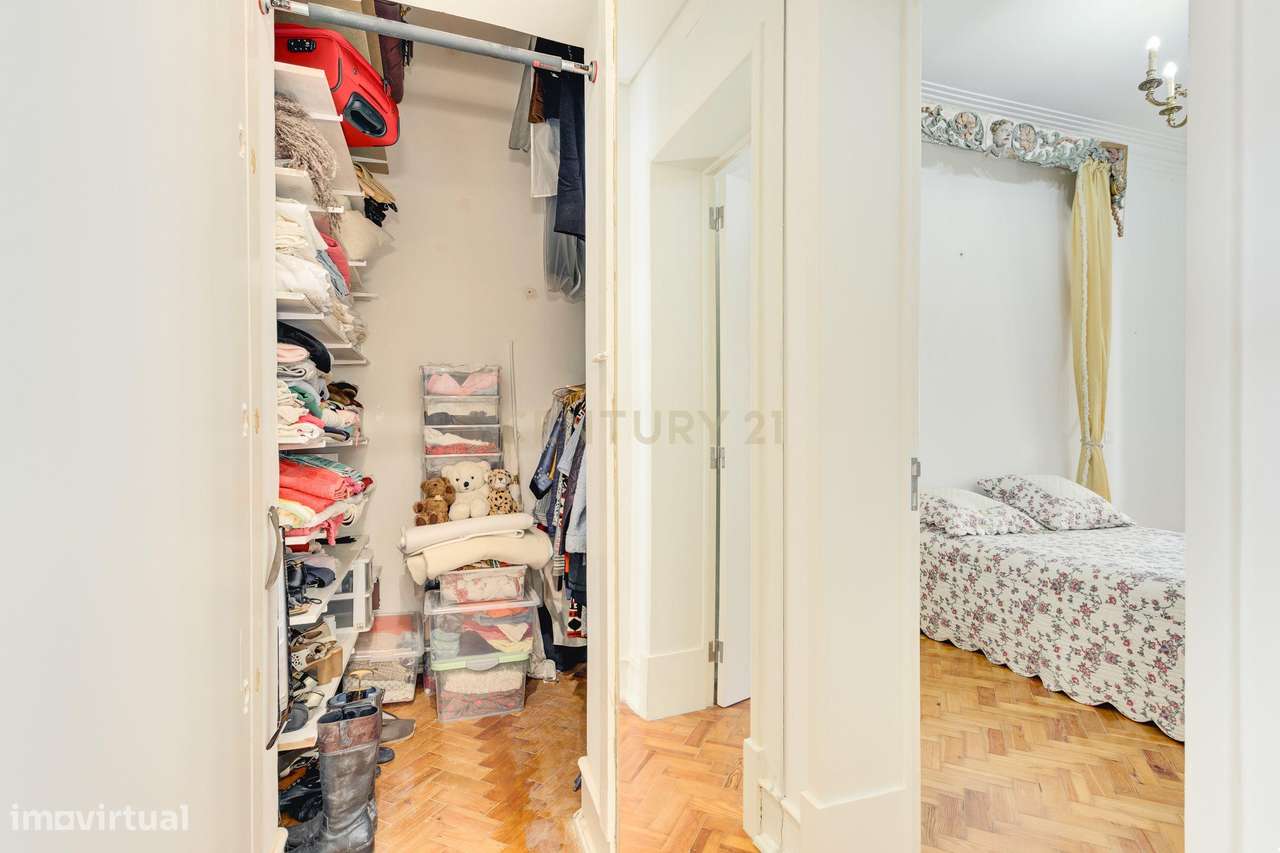 Fantástico Apartamento T4 na Alameda Dom Afonso Henriques – Localizaçã-29