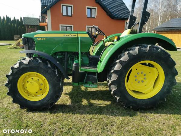 John Deere 5055E - 14