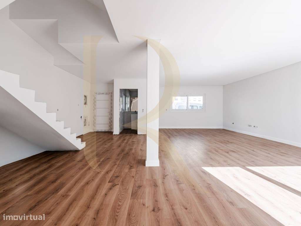 Moradia T4 nova com logradouro nas Paivas - Amora - Seixal-19