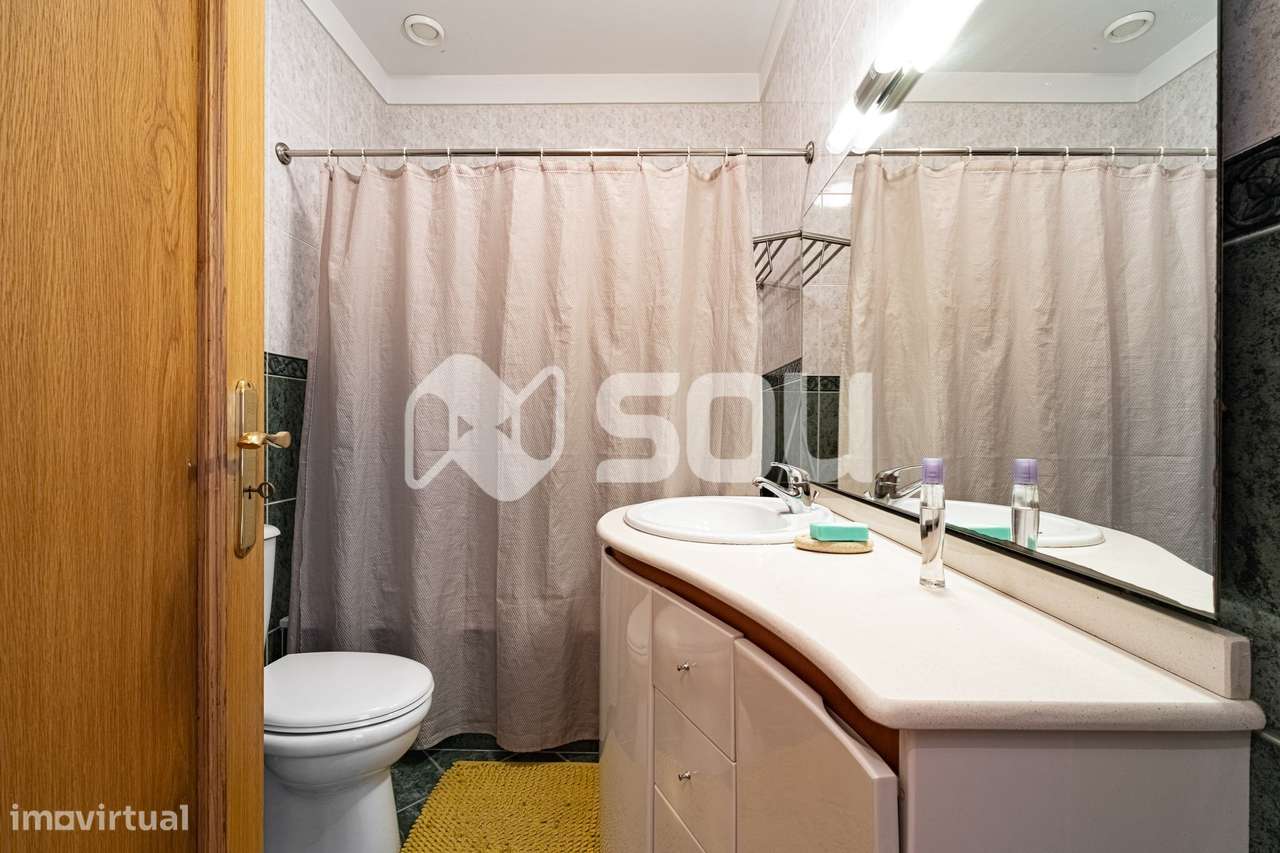 Moradia T4 - Ramalde - Grande imagem: 4/29