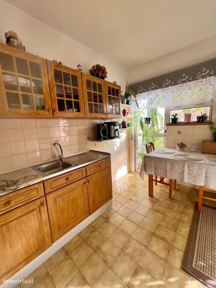 Encantador Apartamento T2 a Apenas 400m da Praia – Olhos de Água, Albu - Grande imagem: 3/29