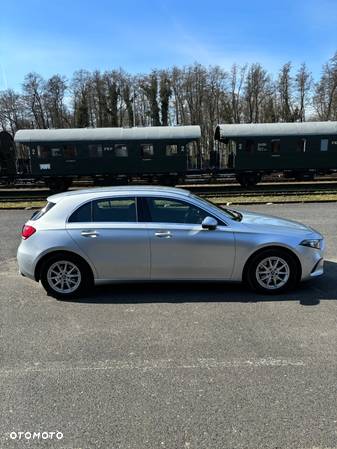 Mercedes-Benz Klasa A 200 Style 7G-DCT - 9