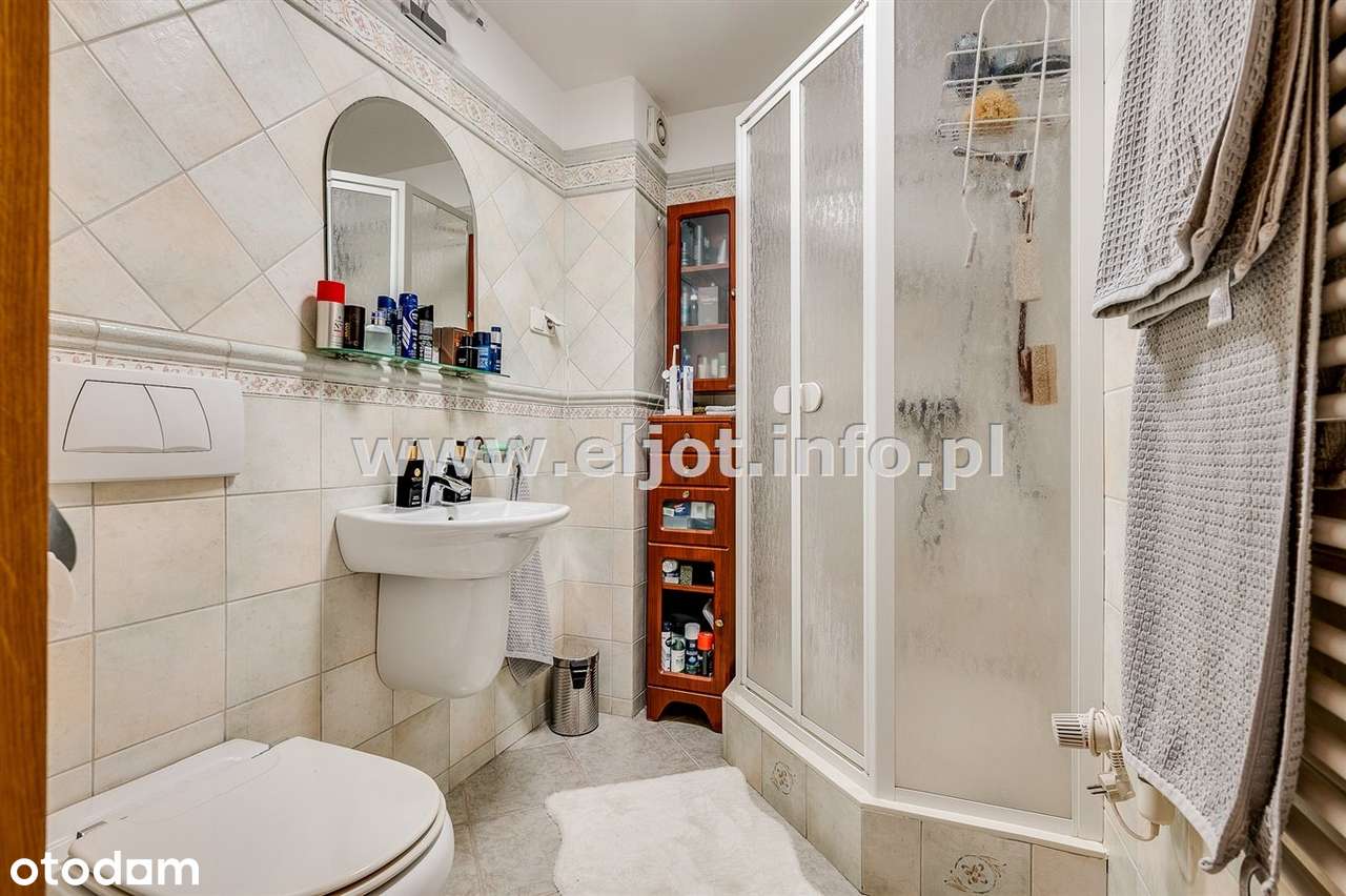 Podlesie, wolnostojący 7pok garaż dwustanowiskowy-13