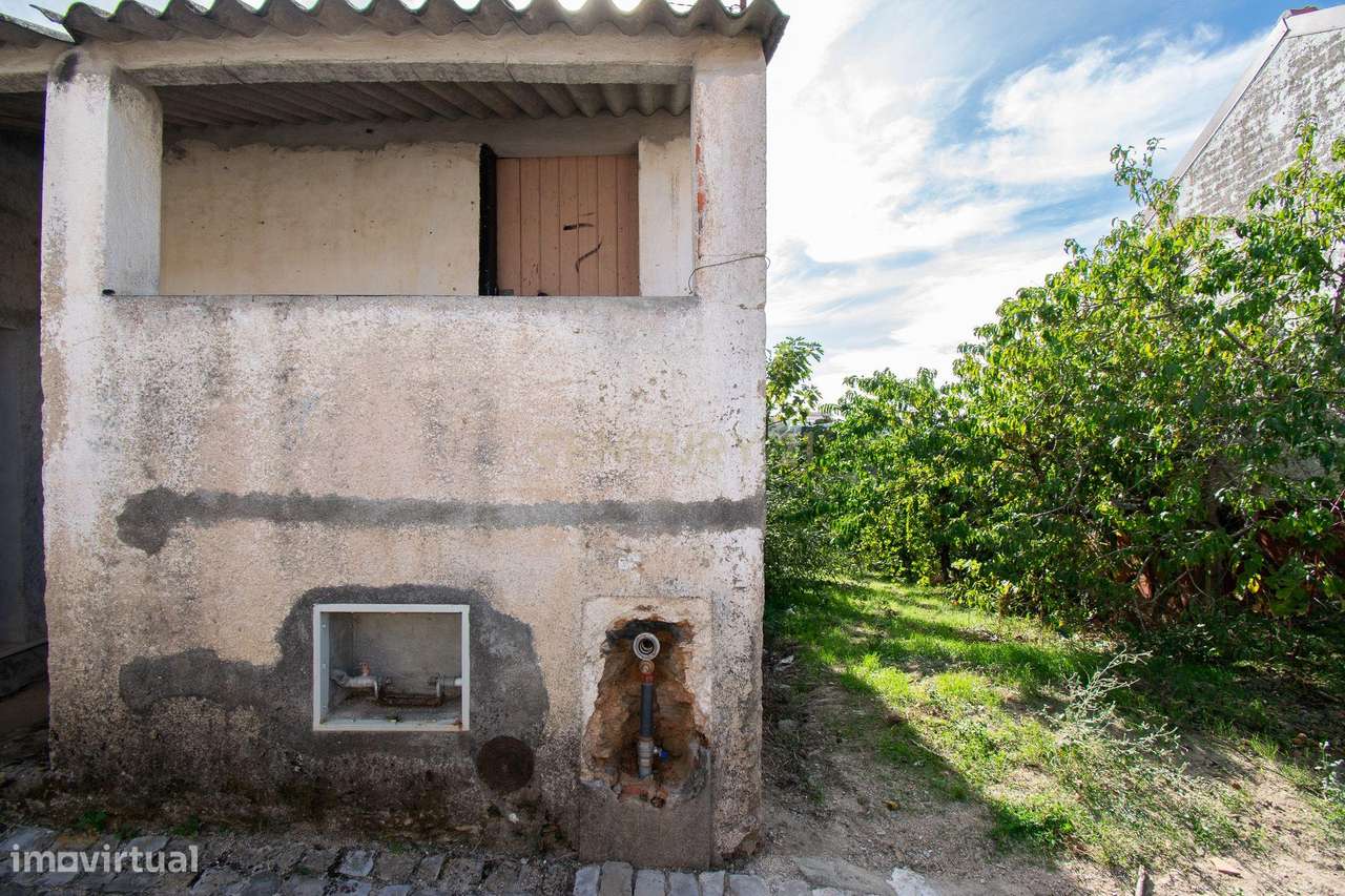 Moradia para Recuperação com Terreno — Cova do Ouro, Coimbra - Grande imagem: 4/20