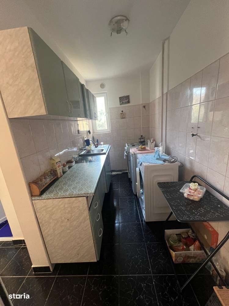 VAND 2 CAMERE CENTRU PRET 65.000 EURO-5