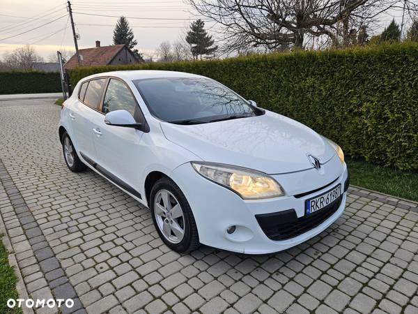 Renault Megane dCi 110 FAP Dynamique - 1