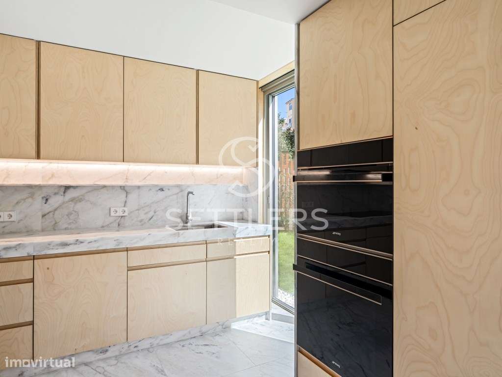 Moradia T4+1 - Estoril - Grande imagem: 5/31