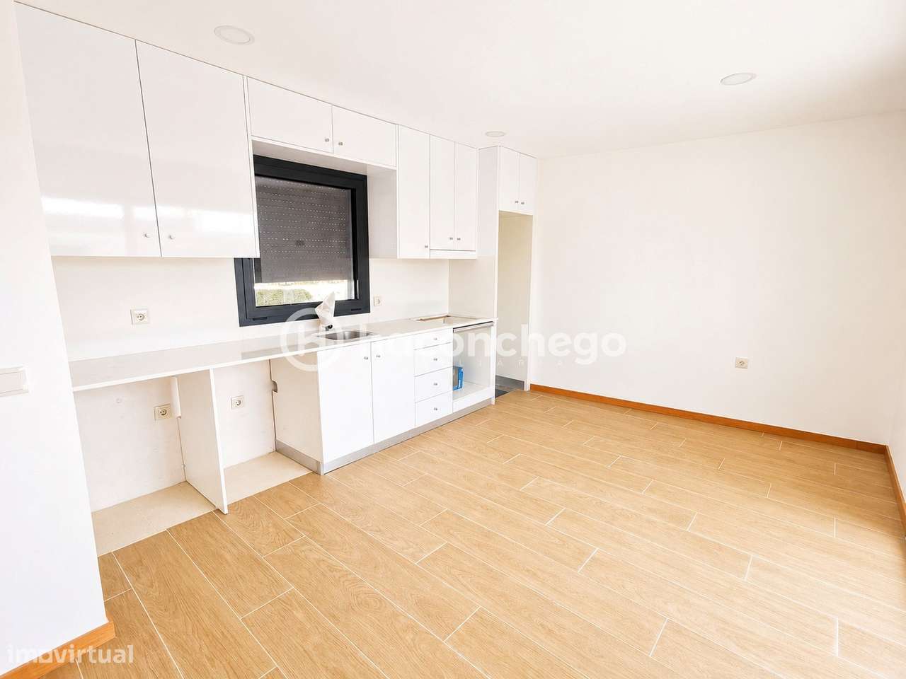 Moradia geminada T3 em Galegos Santa Maria Barcelos-8