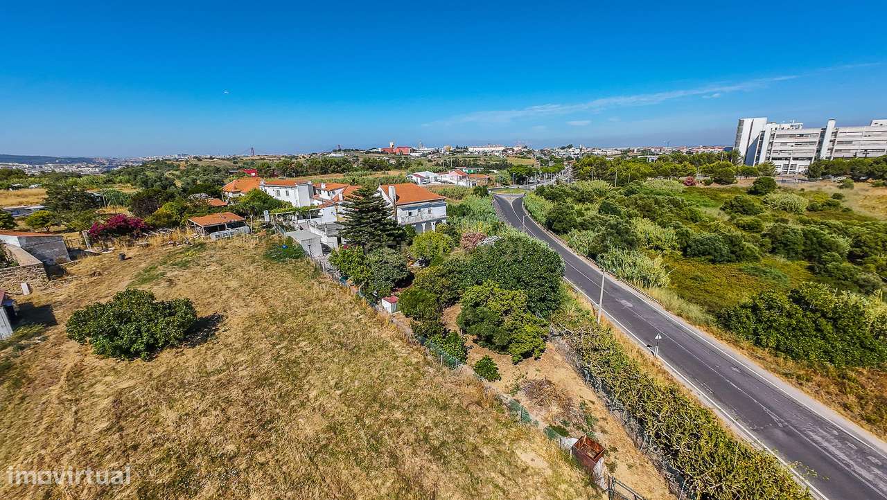 Moradia de Charme de 1926 com Jardim Centenário – Uma Oportunidade Úni-56