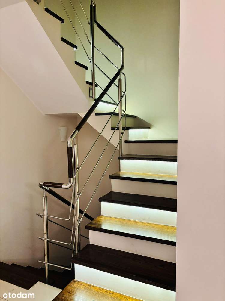 ELEGANCKI DOM W ZABUDOWIE SZEREGOWEJ – 214 m² – OLSZTYN, OS. BAJKOWE - Pełny obrazek: 4/8