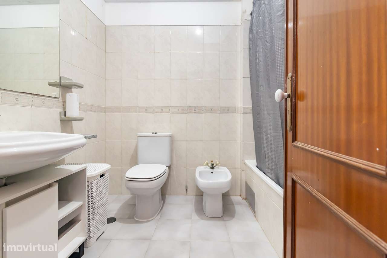 O lugar perfeito para começar uma nova vida – T1 no coração de Massamá-20