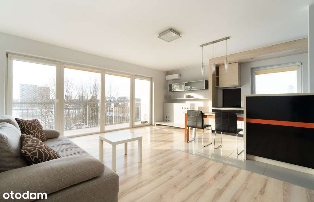 Mieszkanie 70m2 | Garaż, balkon, ul.Kwiatkowskiego-0