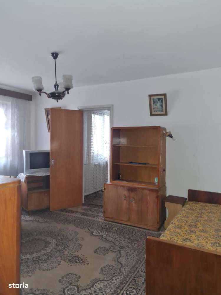 Apartament  doua camere    44 mp   Trivale-1