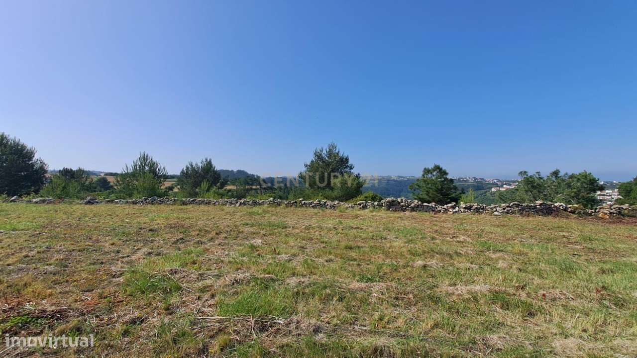 Terreno Rústico junto ao Forte do Zambujal e Trilho da Carvoeira - Grande imagem: 2/18