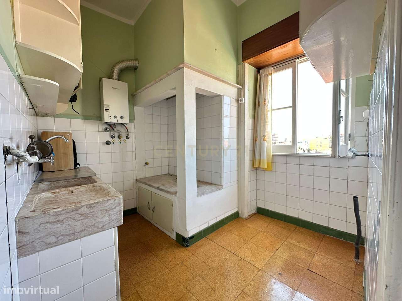 Apartamento T2 para remodelar em Santa Maria Maior, Lisboa - Oportunid - Grande imagem: 5/34