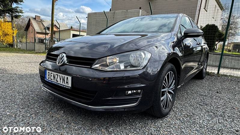 Volkswagen Golf 1.2 TSI BlueMotion Technology Allstar - 8