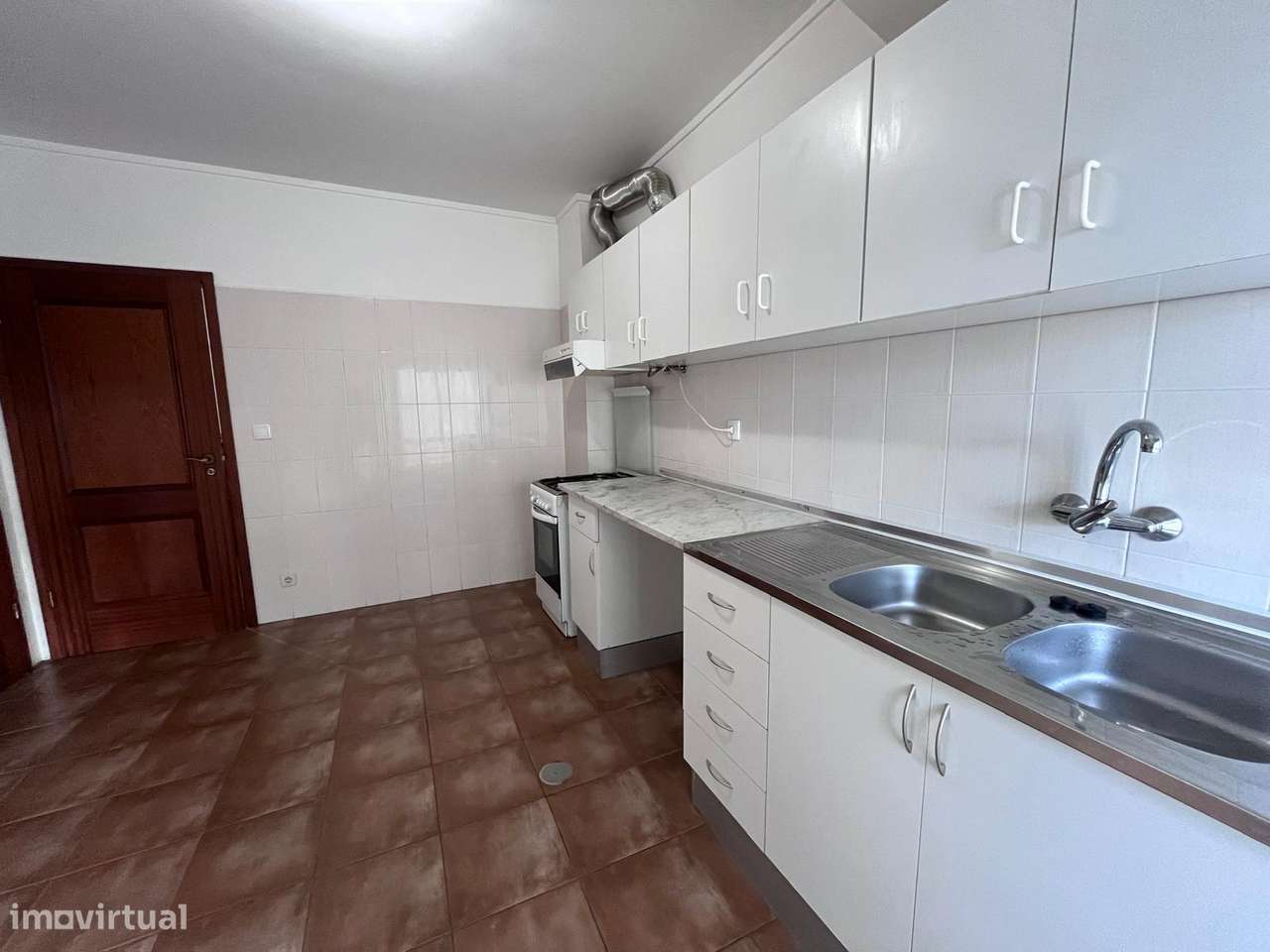 T3 Equipado e Com Estacionamento - Centro - Viseu - Grande imagem: 4/13