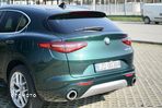 Alfa Romeo Stelvio 2.0 Turbo 16V AT8-Q4 Lusso Ti - 4