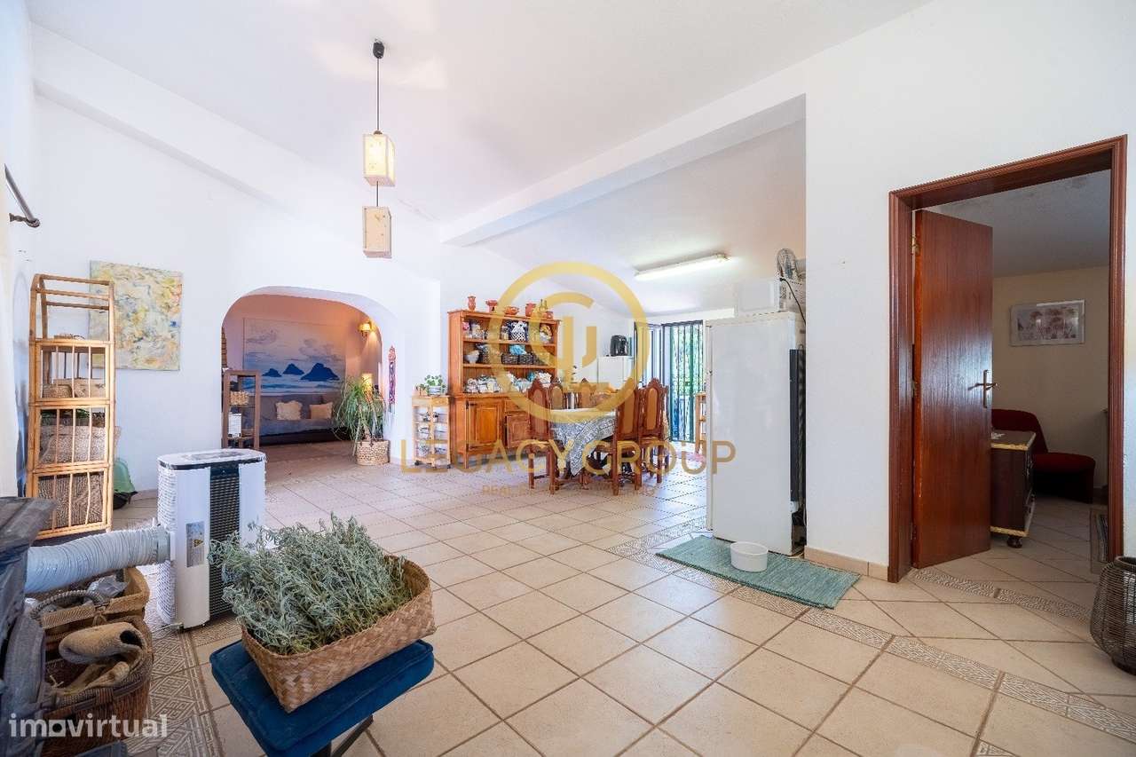 Moradia térrea isolada com 4 quartos e Piscina em Assumadas -Tunes - Grande imagem: 5/29