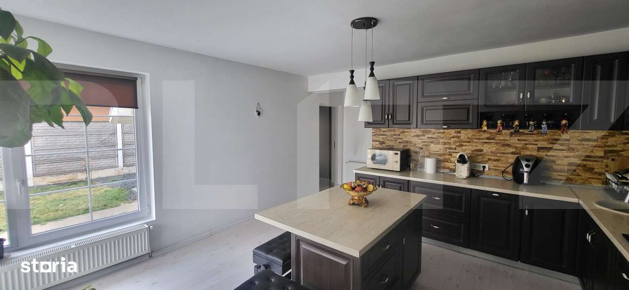 Casa moderna cu 5 camere complet utilata, in Sanmihaiu Roman - Imagine principală: 5/19