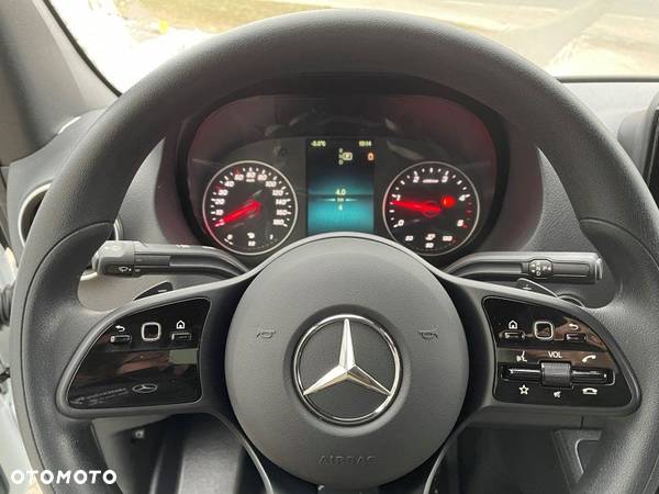 Mercedes-Benz sprinter - 16