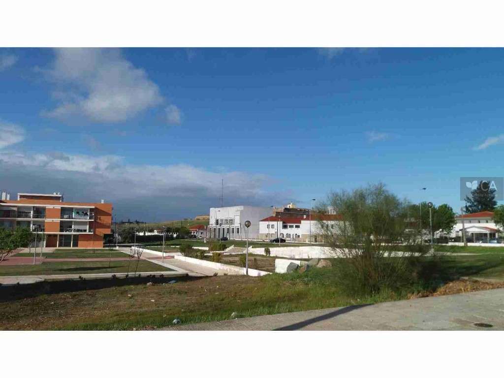 LOTE TERRENO PARA CONSTRUÇÃO - Grande imagem: 2/4