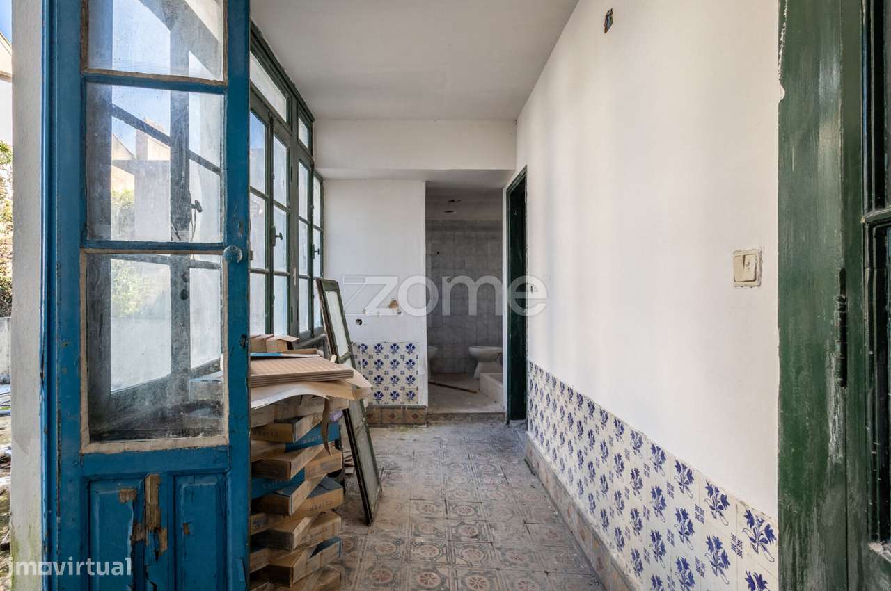Prédio com grandes áreas no Centro de Leiria-25
