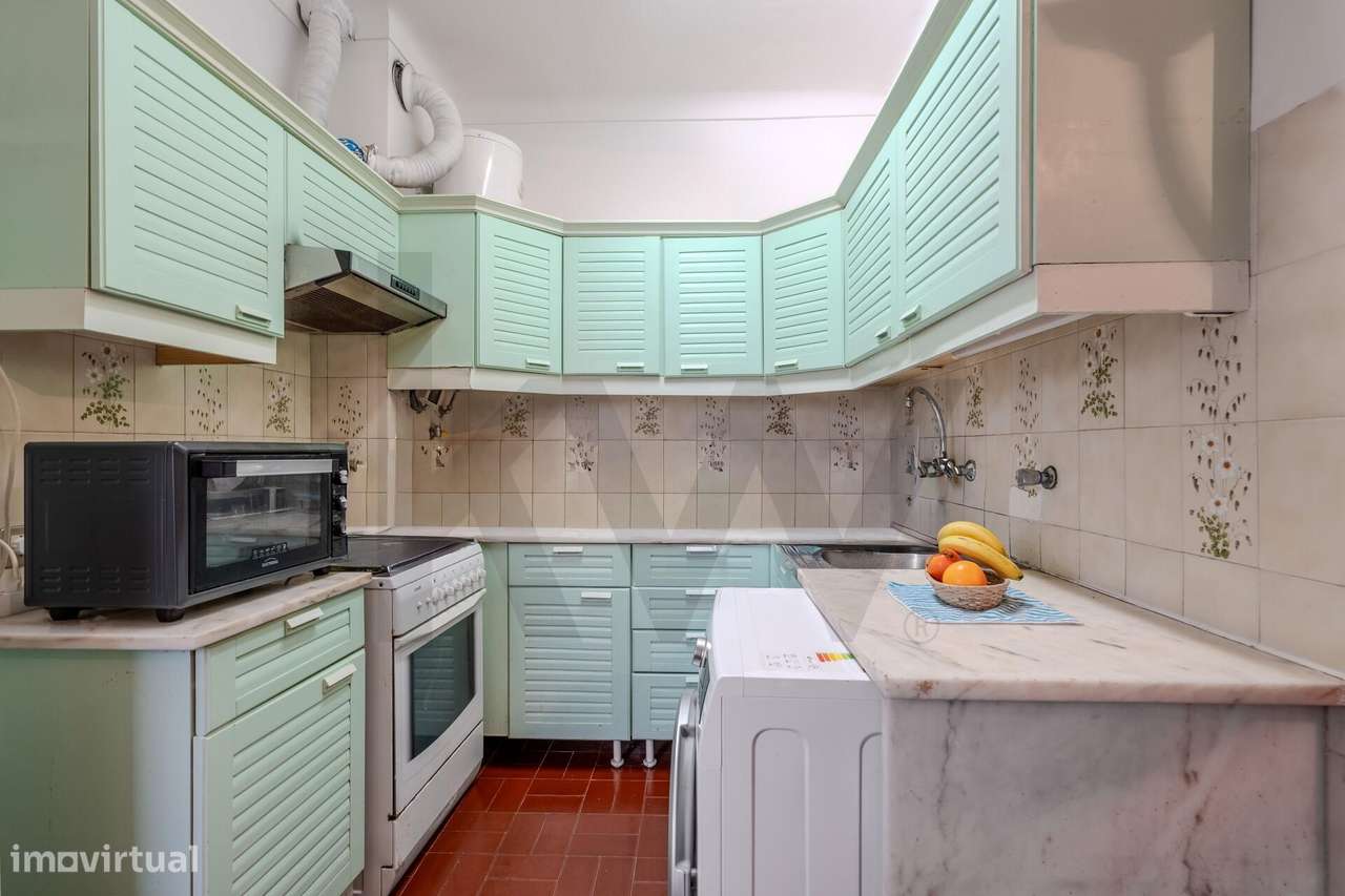 Apartamento T2 com 65 m2 na Rua da Verónica, Freguesia Histórica de Sã - Grande imagem: 4/33