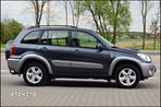 Toyota RAV4 2.0 D-4D Sol - 2