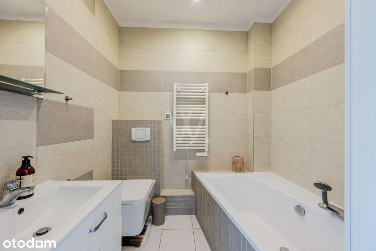 Nowoczesny bliźniak z pięknym ogrodem-14