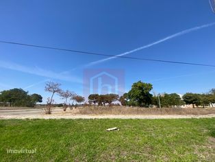 Lote de terreno urbano para construção com 252 m2 em Benavente - Grande imagem: 3/18