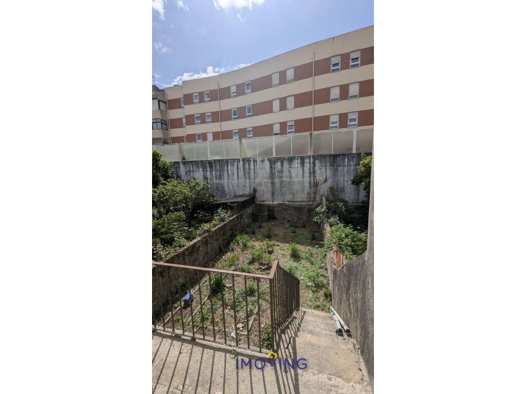 Prédio para remodelar - 3 pisos - jardim- centro do Porto-19