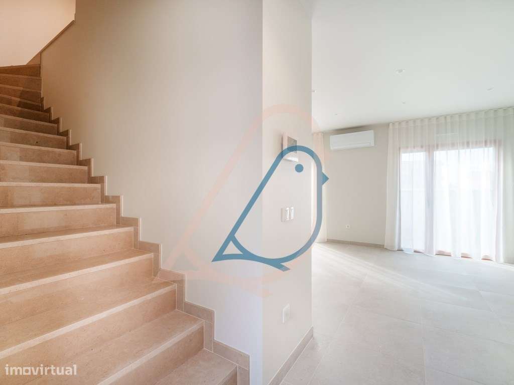 Fantástica Moradia T2 Nova - Moita Redonda, Fátima-8