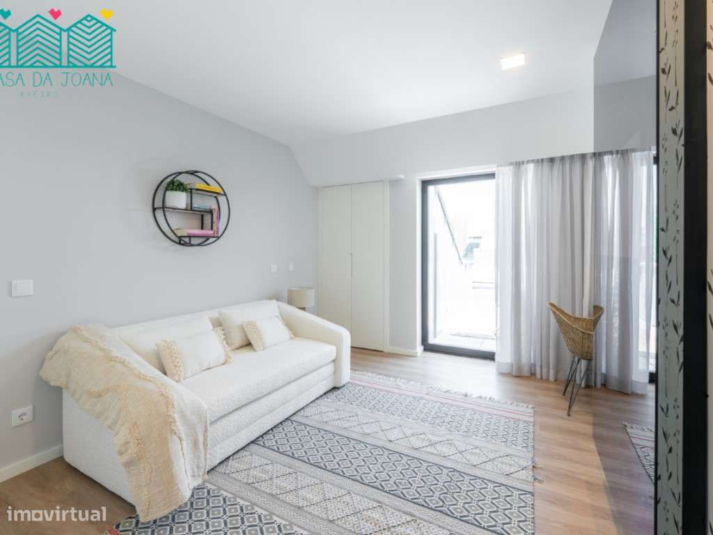Apartamento T3 Duplex com Lugares de Garagem em Aveiro-11