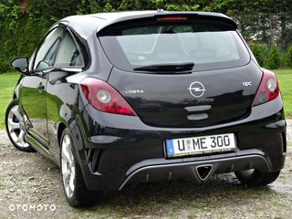 Opel Corsa 1.6 Turbo OPC