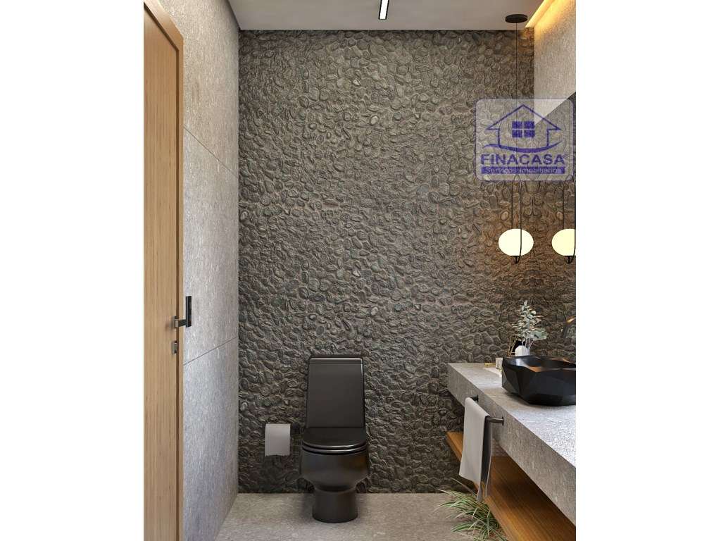 Moradia Isolada em fase de renovação/ remodelação com piscina e jar...-17