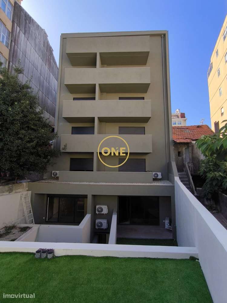 Apartamento T0 - Grande imagem: 2/25