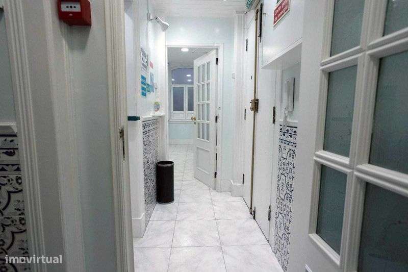 Apartamento T4 com 166m2 | Av. Almirante Reis | Lisboa - Grande imagem: 3/12