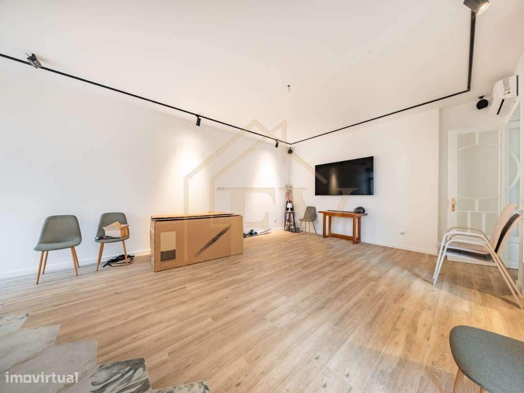 A Antiga Residência do Barão de São Lourenço | Património, Luxo e P...-35