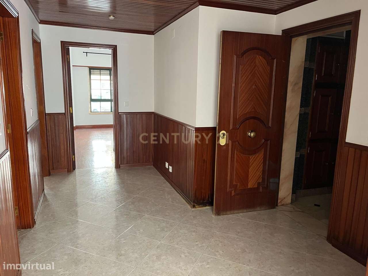 Apartamento T2 para Arrendamento – Massamá Norte - Grande imagem: 4/11