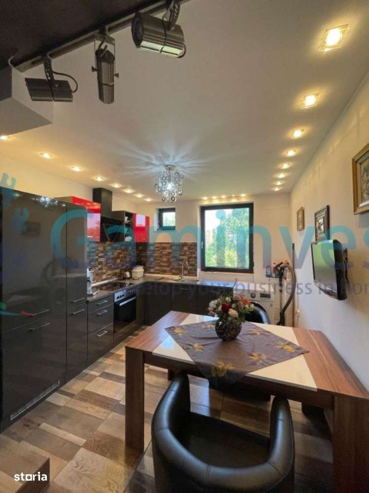 GAMINVEST Apartament 4 camere, Splaiul Crisanei, Oradea, Bihor V4134 - Imagine principală: 5/18