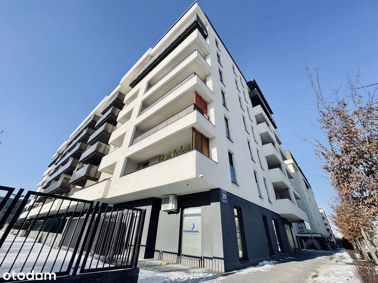 2019 | Dwustronne | Duży balkon | Garaż | Zamknięte os. | Komórka lok.-0