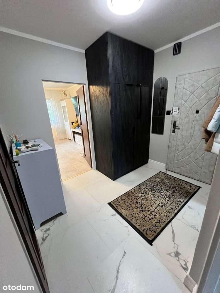 I piętro, do zamieszkania 2 pokoje Lubań-7