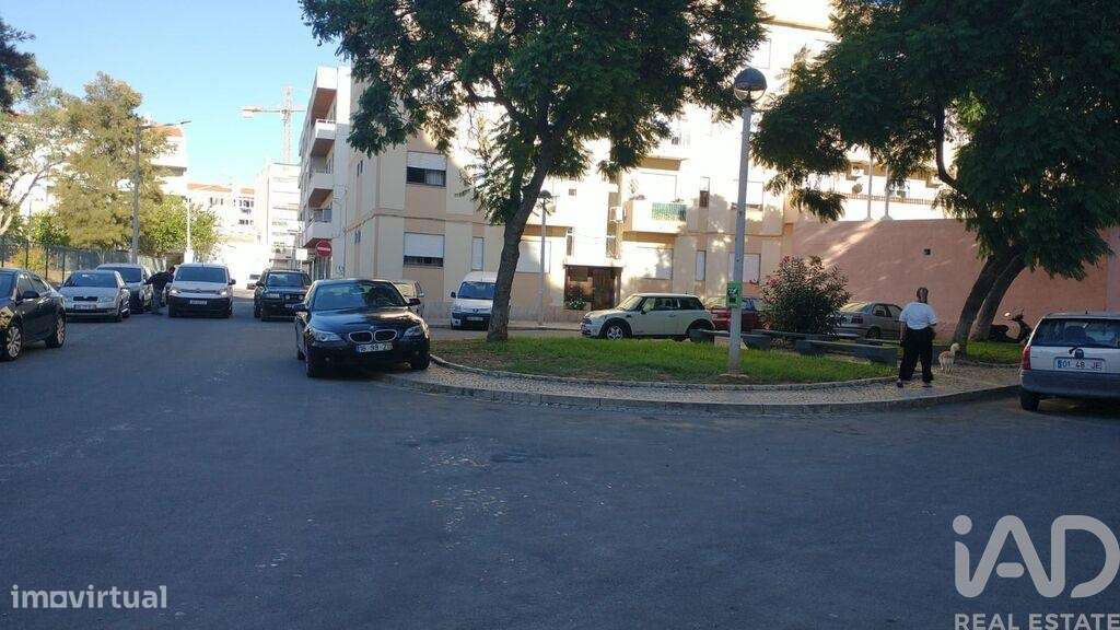 Parque de Estacionamento / Garagem / Box em Faro (Sé e São Pedro) de 1 - Grande imagem: 5/5